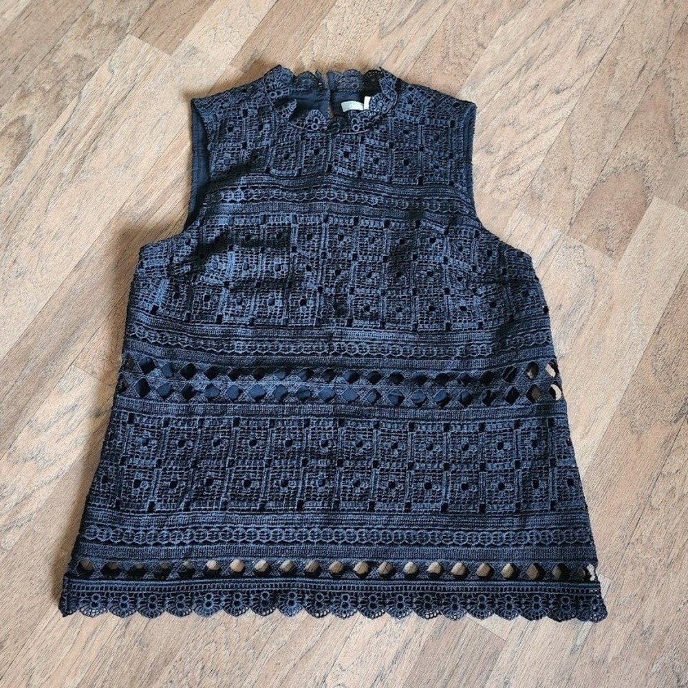 Daniel Rainn Black Crochet Lace Mock Neck Sleeveless Top Womens XS Boho Chic 343